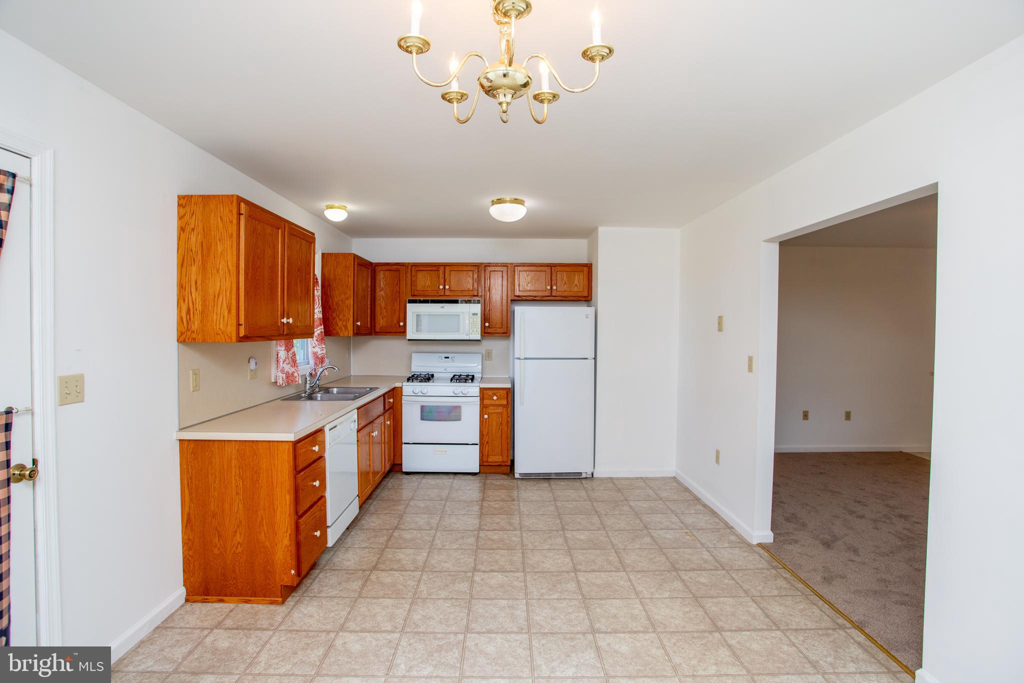 NEWBURG VILLAGE - Residential