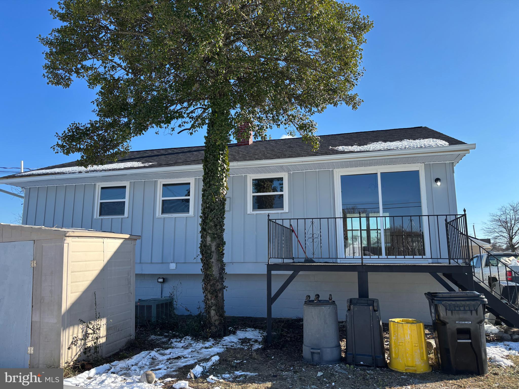 WINDSOR MILL - Residential