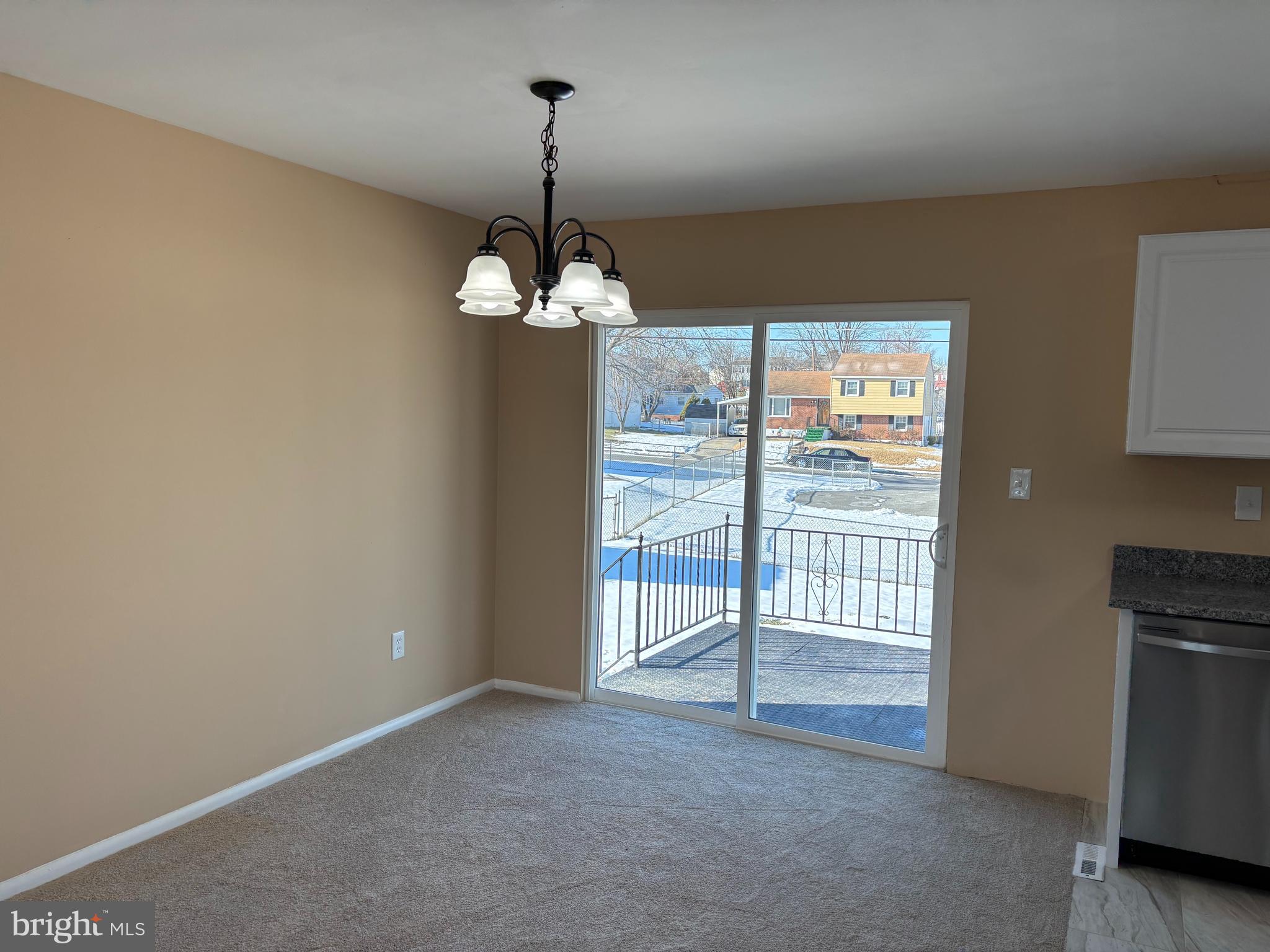 WINDSOR MILL - Residential