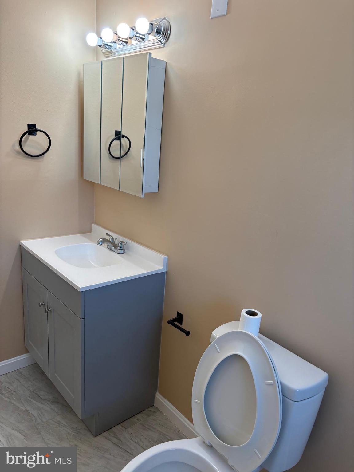 WINDSOR MILL - Residential