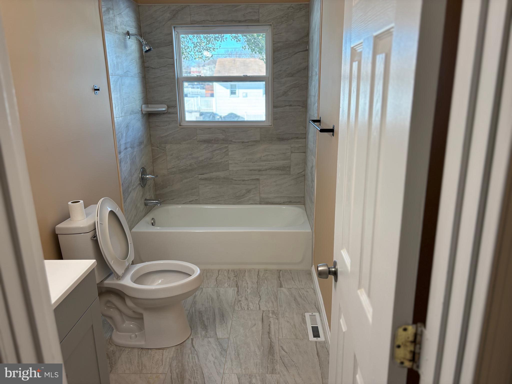 WINDSOR MILL - Residential