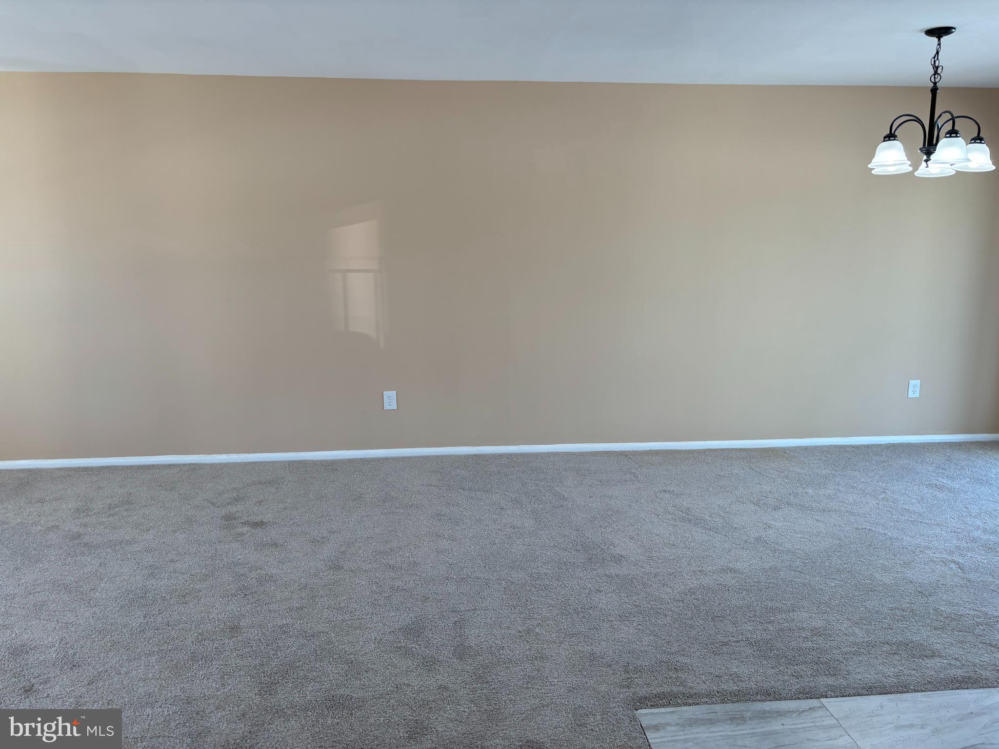 WINDSOR MILL - Residential