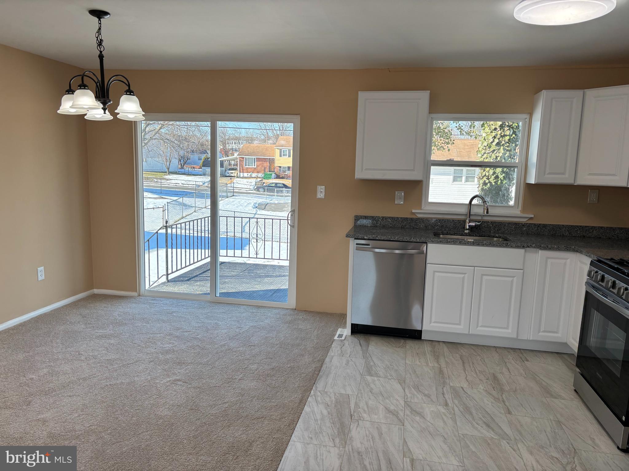 WINDSOR MILL - Residential