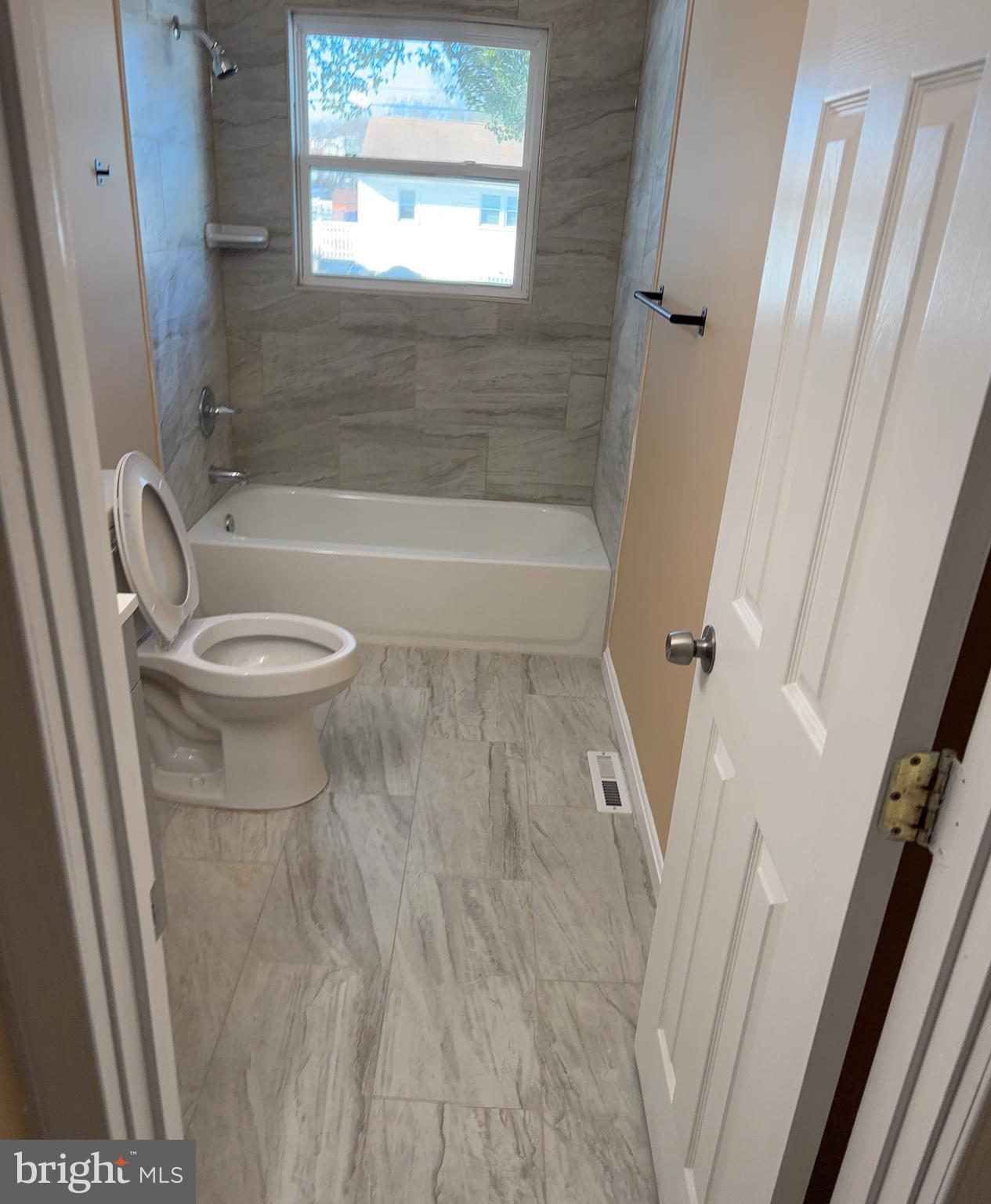 WINDSOR MILL - Residential