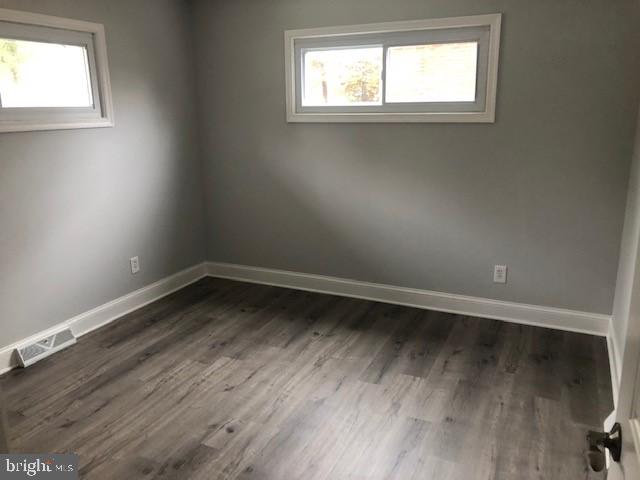 OAKRIDGE - Residential