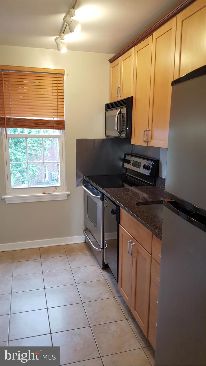 AUBURN VILLAGE - Residential Lease