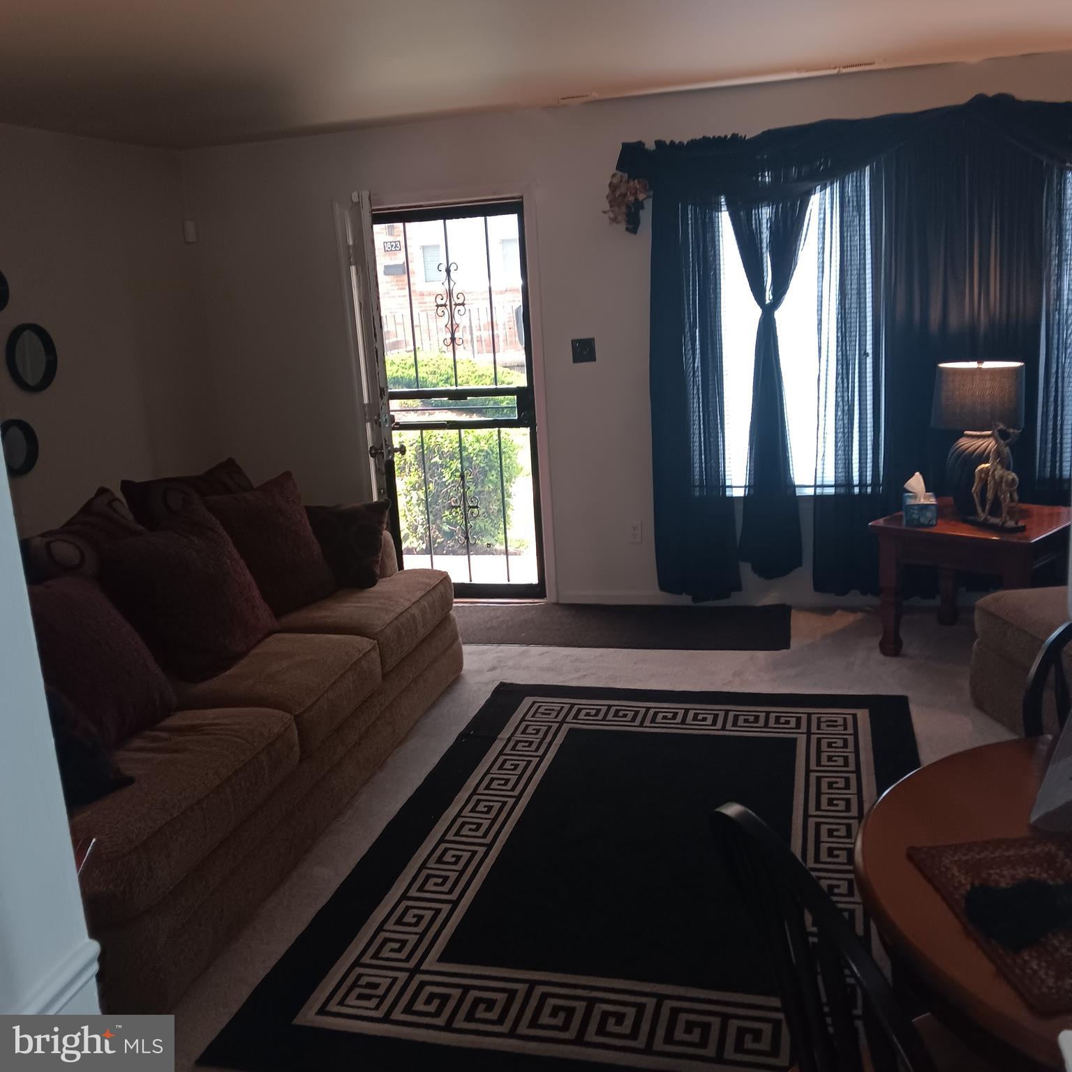 OLD TOWNE VILLAGE CONDOMINIUMS - Residential