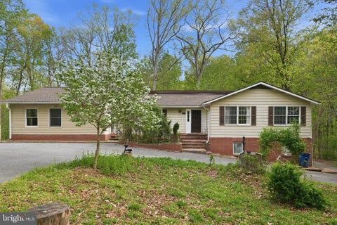 Homes For Sale - 17107 Overhill Road<br/> ROCKVILLE, MD 20855