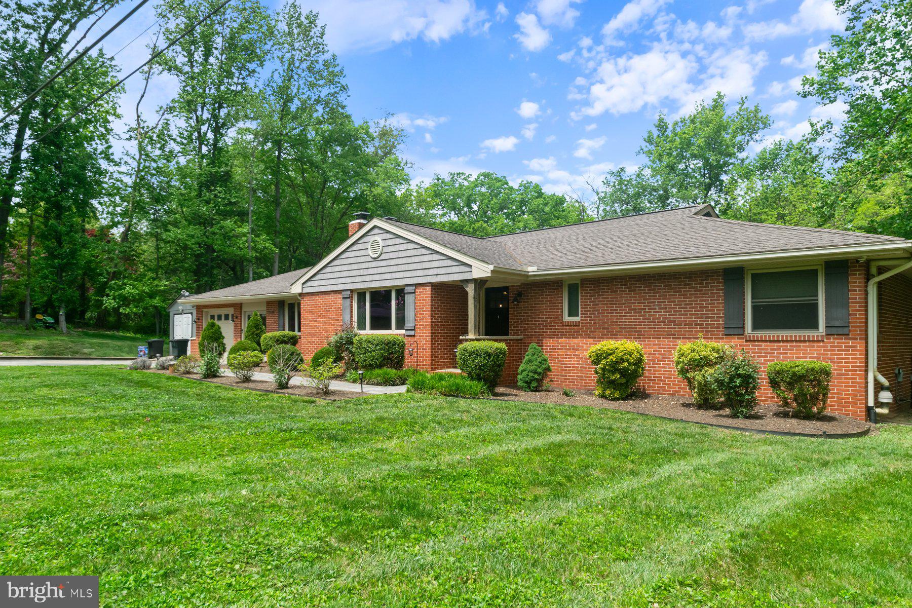 13810 MACK ROAD