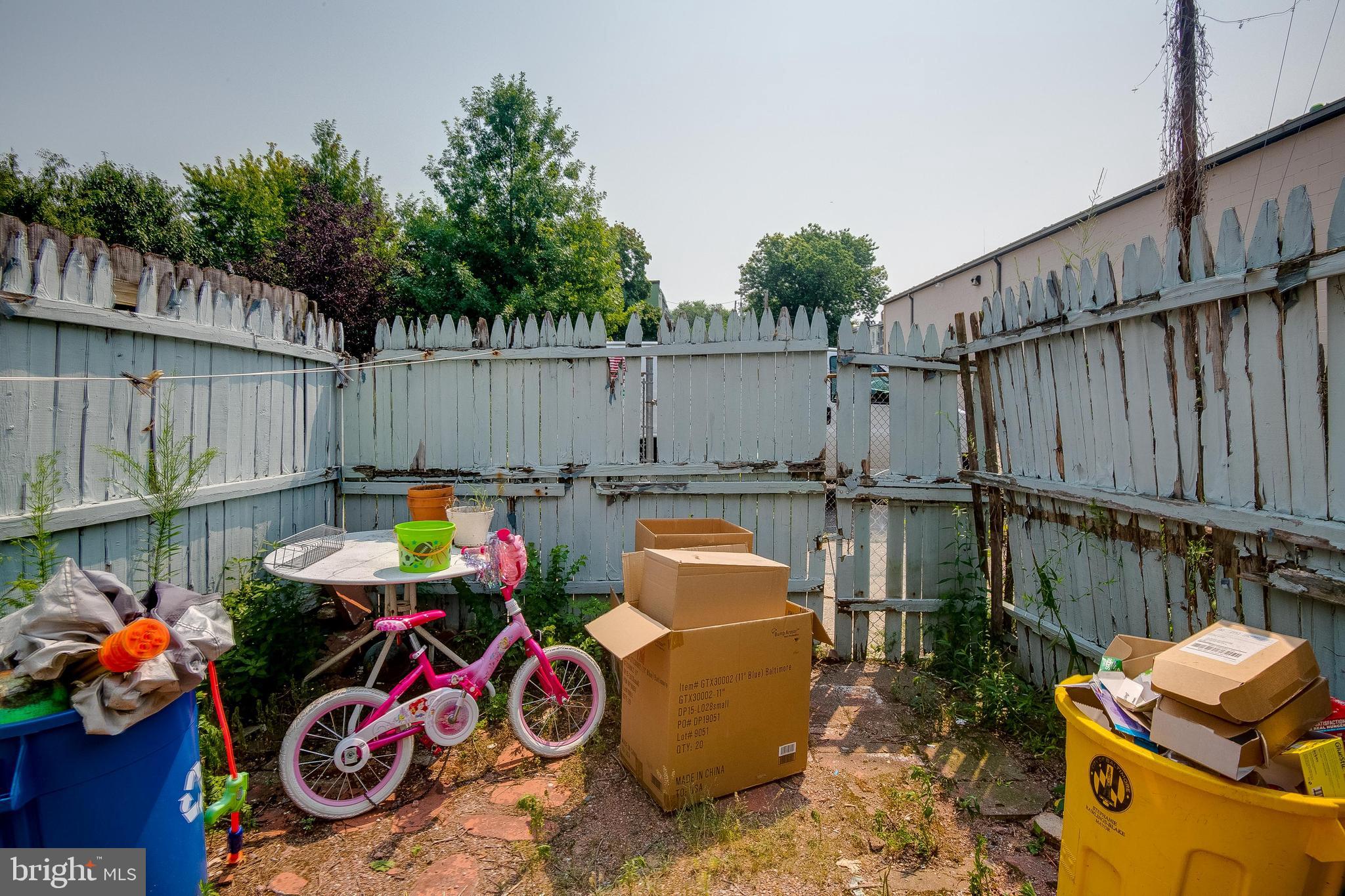 HAMPDEN HISTORIC DISTRICT - Residential