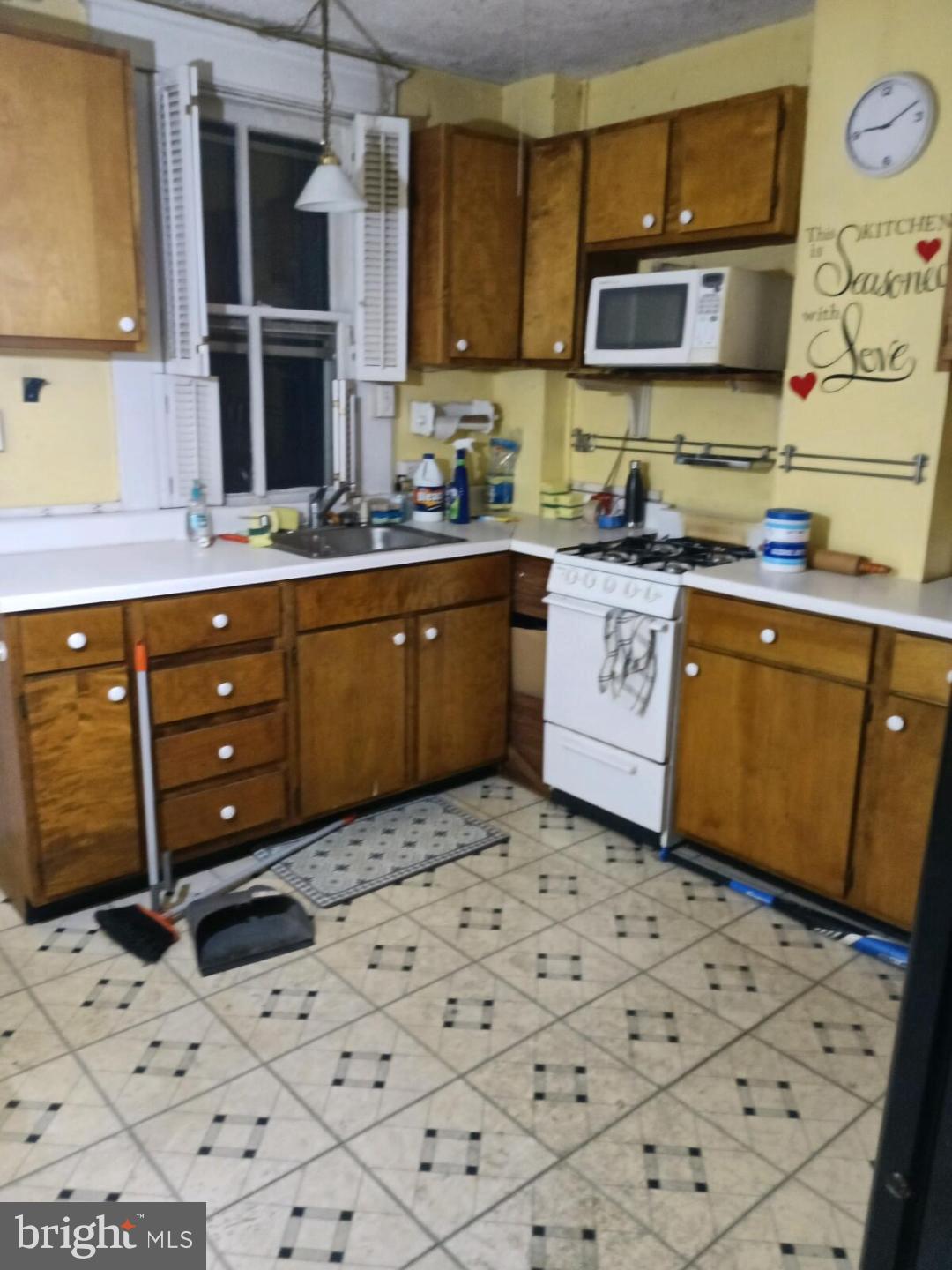 HAMPDEN HISTORIC DISTRICT - Residential