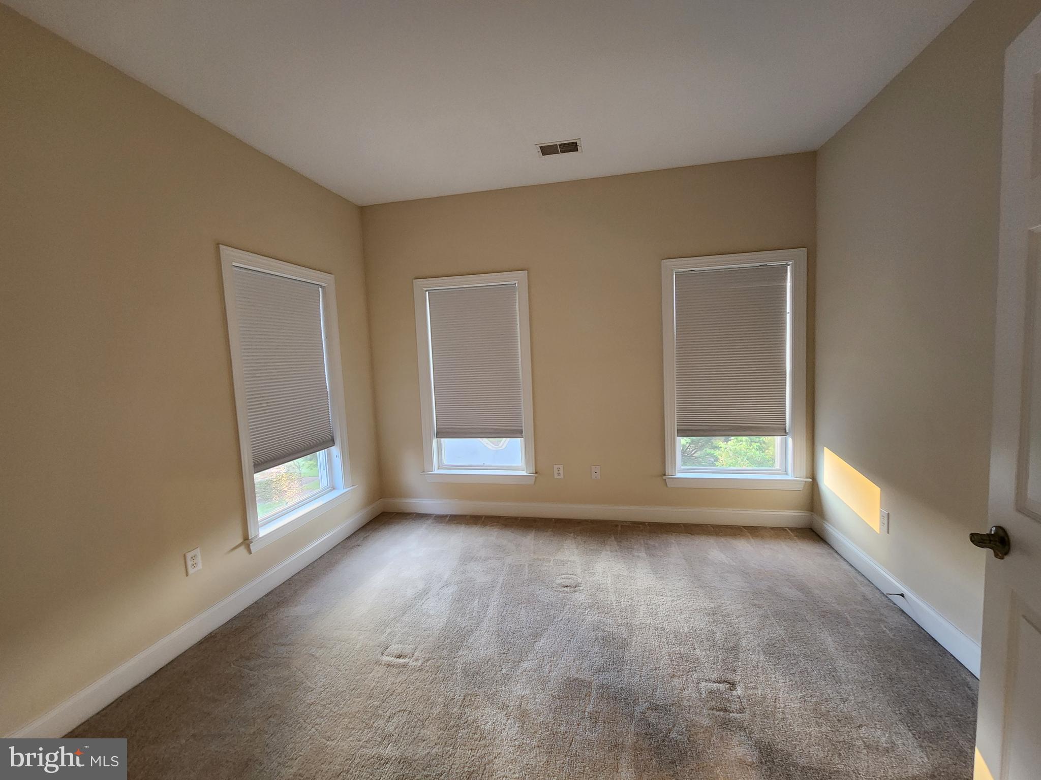 EMERSON - Residential Lease