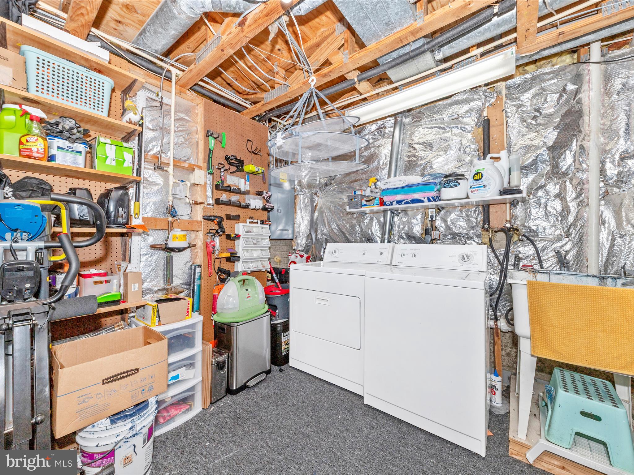 OAK VIEW VILLAGE - Residential