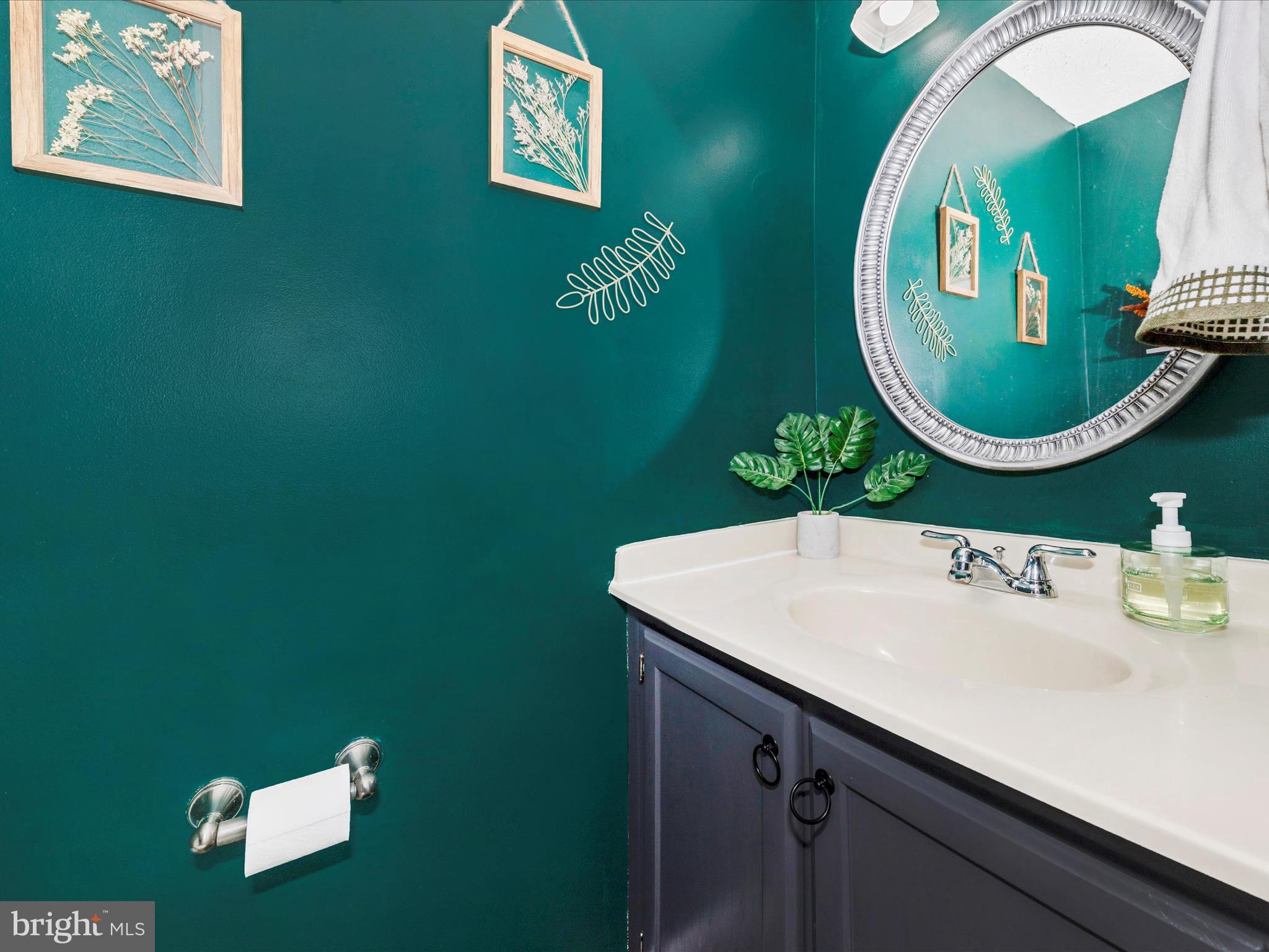 OAK VIEW VILLAGE - Residential