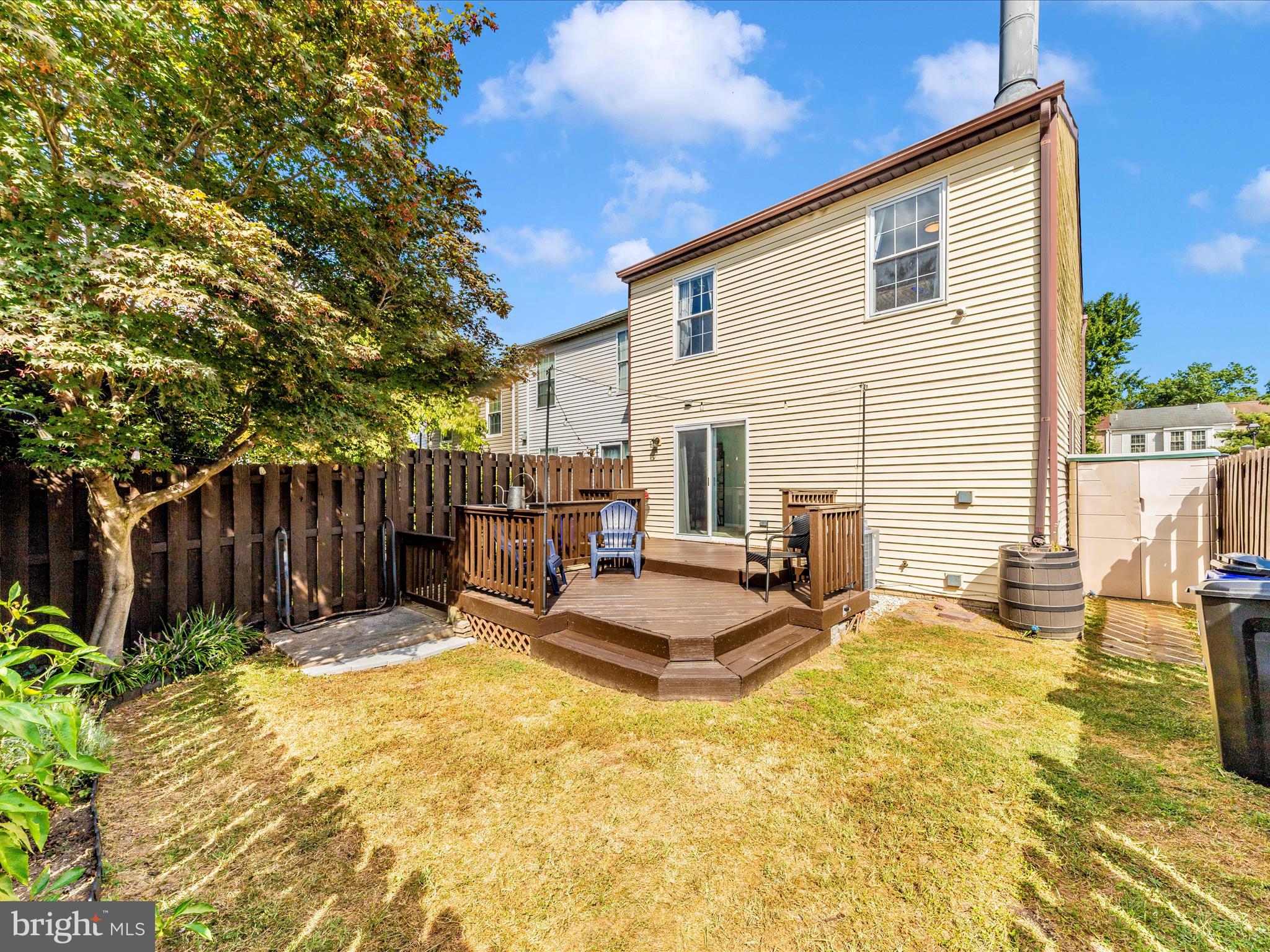 OAK VIEW VILLAGE - Residential