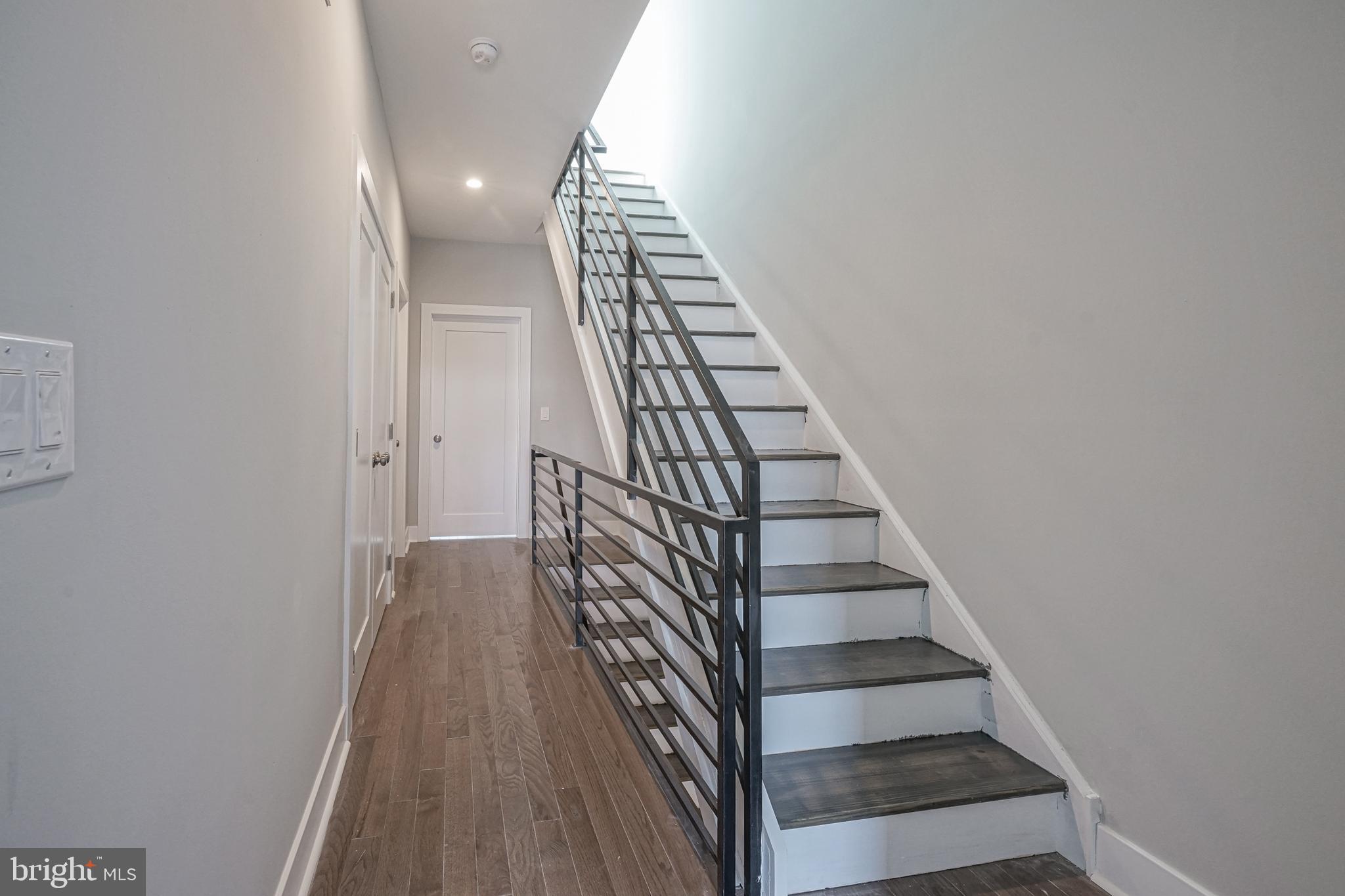 EAST KENSINGTON - Residential Lease