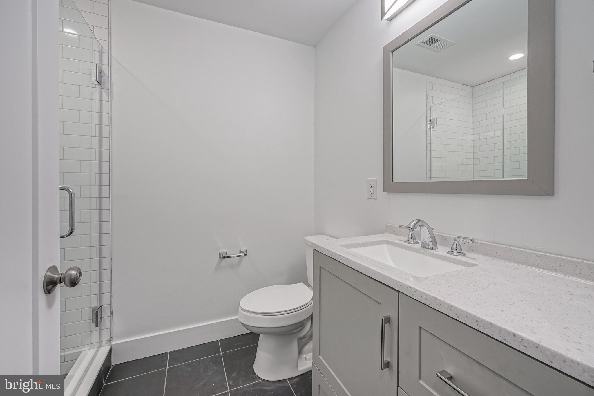 EAST KENSINGTON - Residential Lease