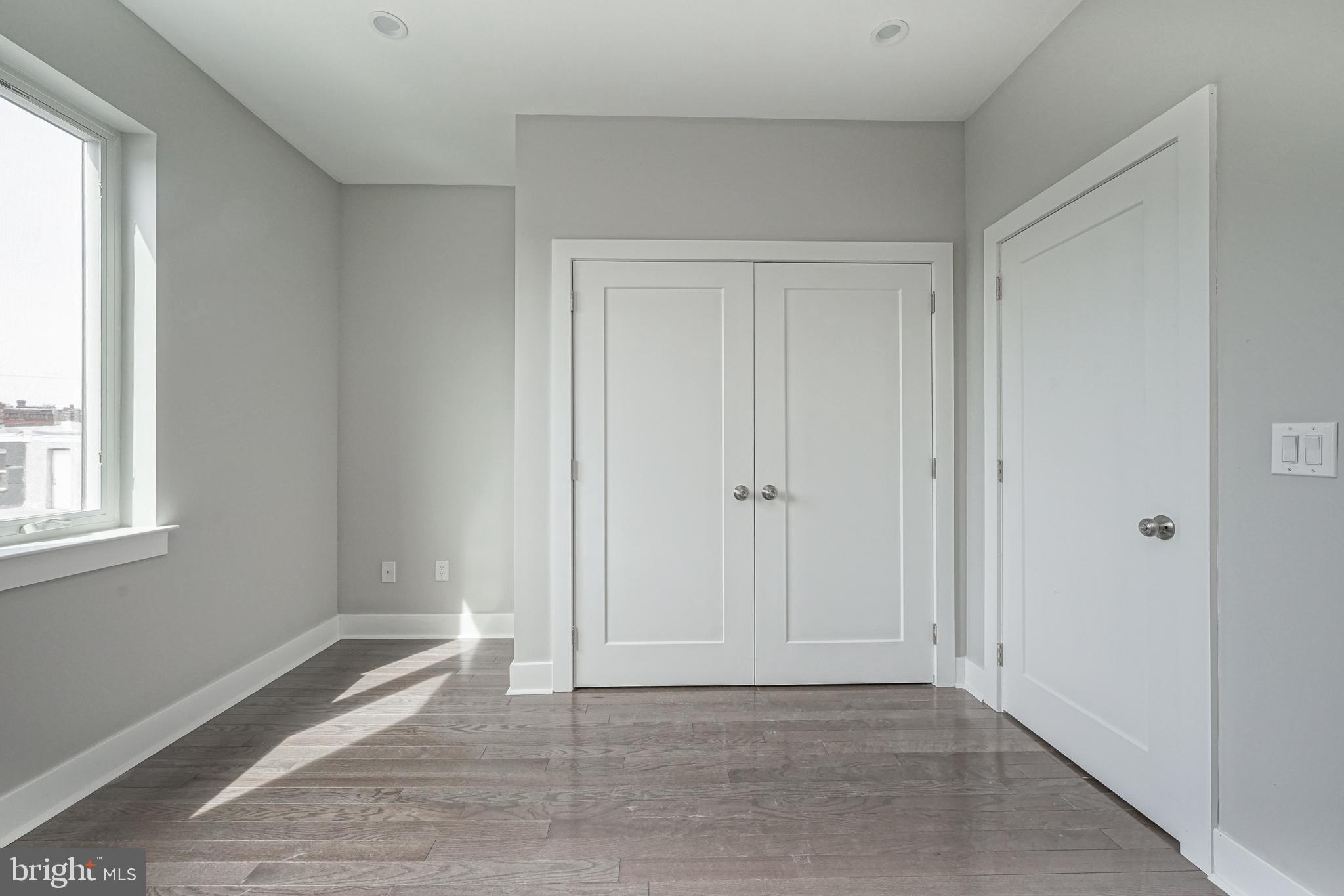 EAST KENSINGTON - Residential Lease