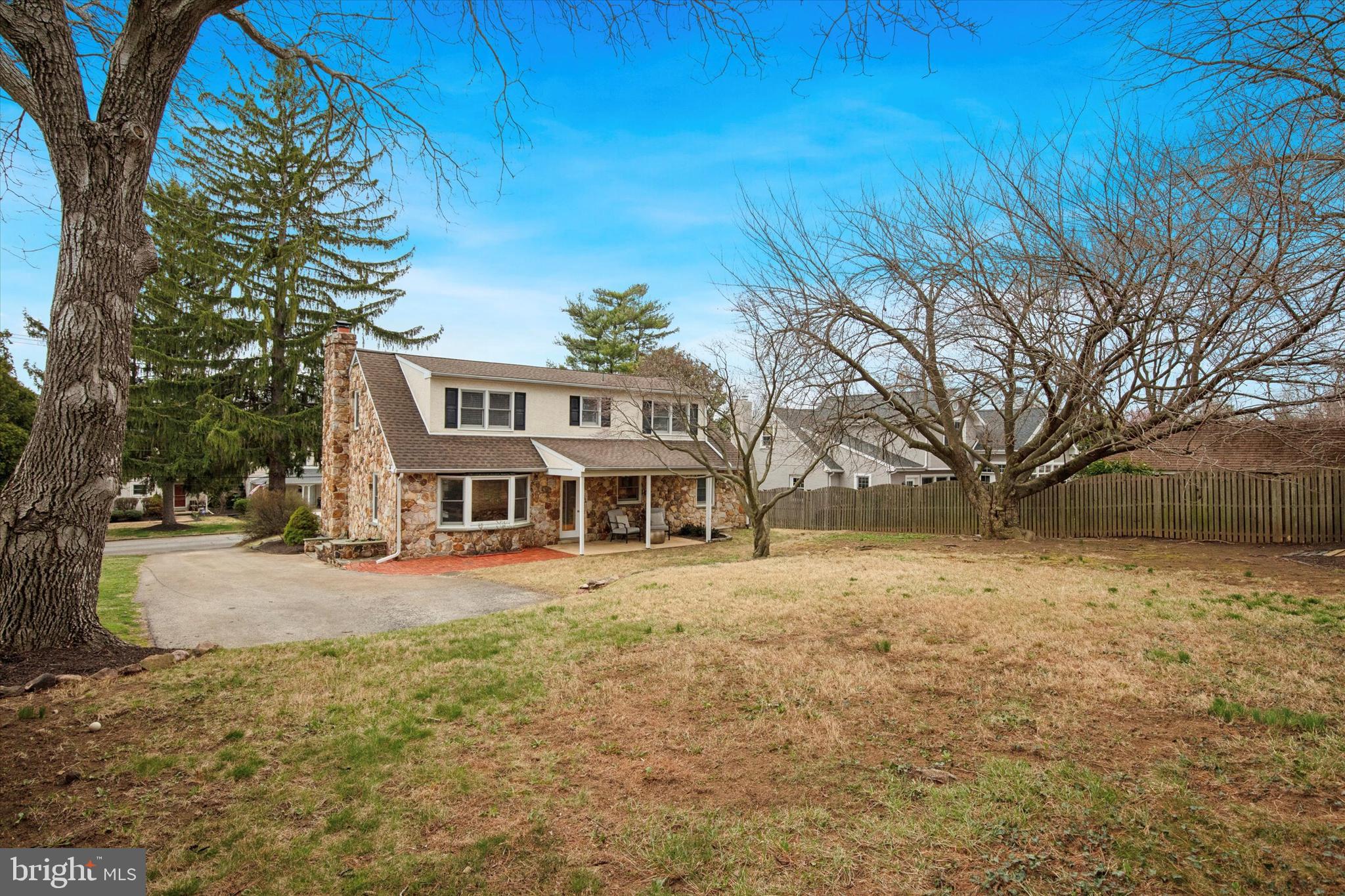 216 S VALLEY FORGE ROAD