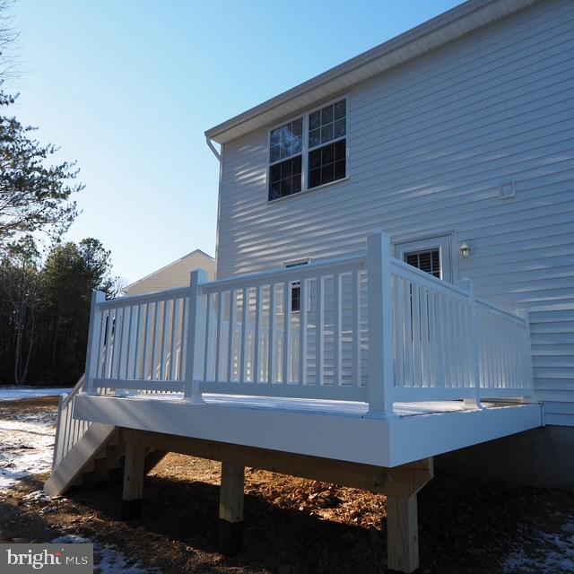 RIVERSIDE FARMS - Residential Lease