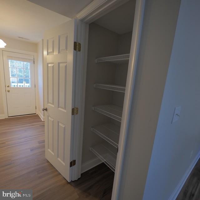 RIVERSIDE FARMS - Residential Lease