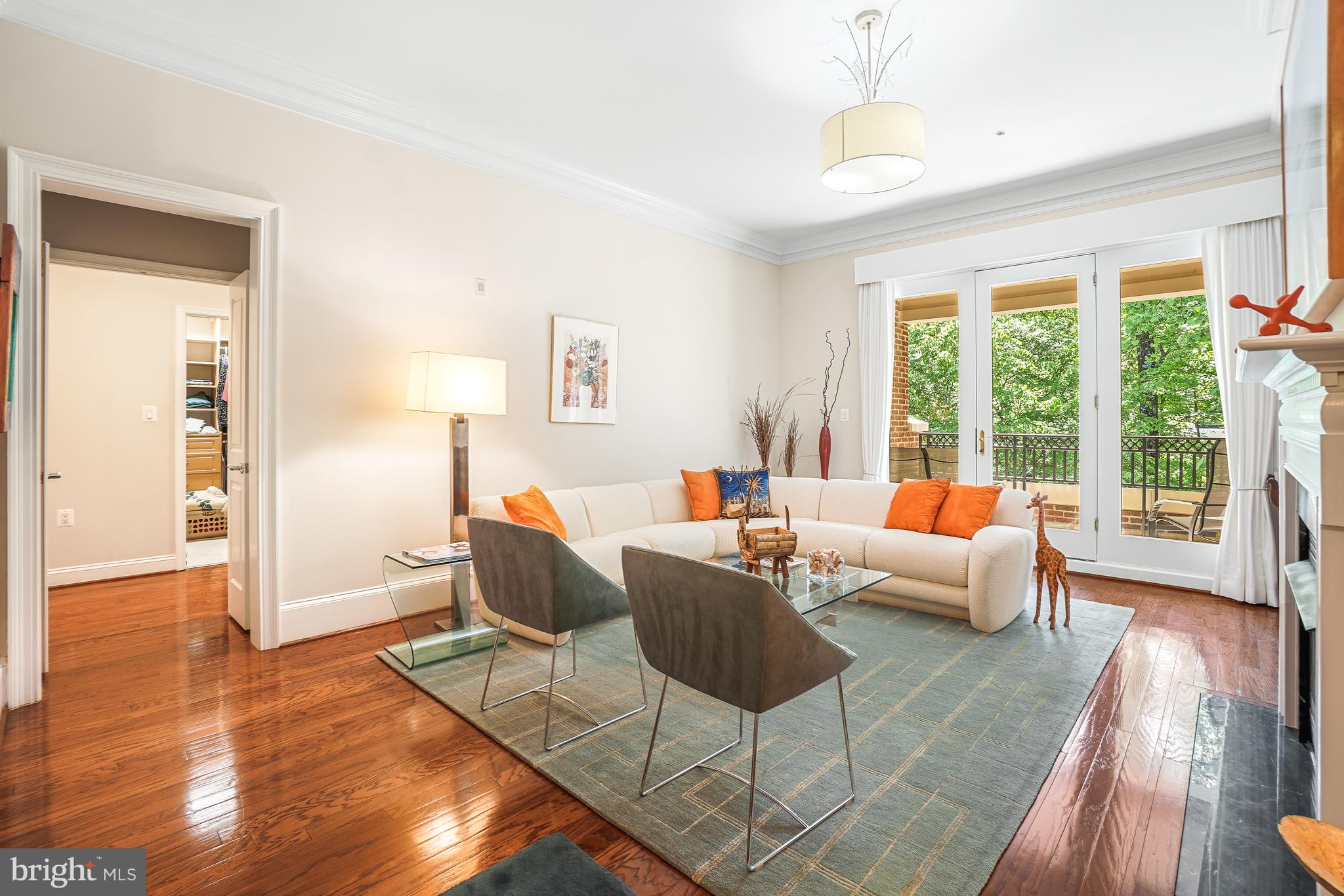 STRATHMORR PARK AT GROSVENOR - Residential
