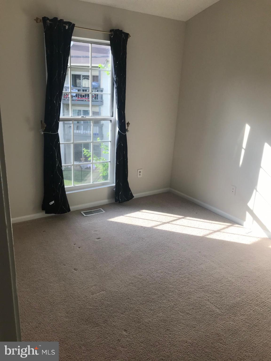 FOX CREEK - Residential Lease