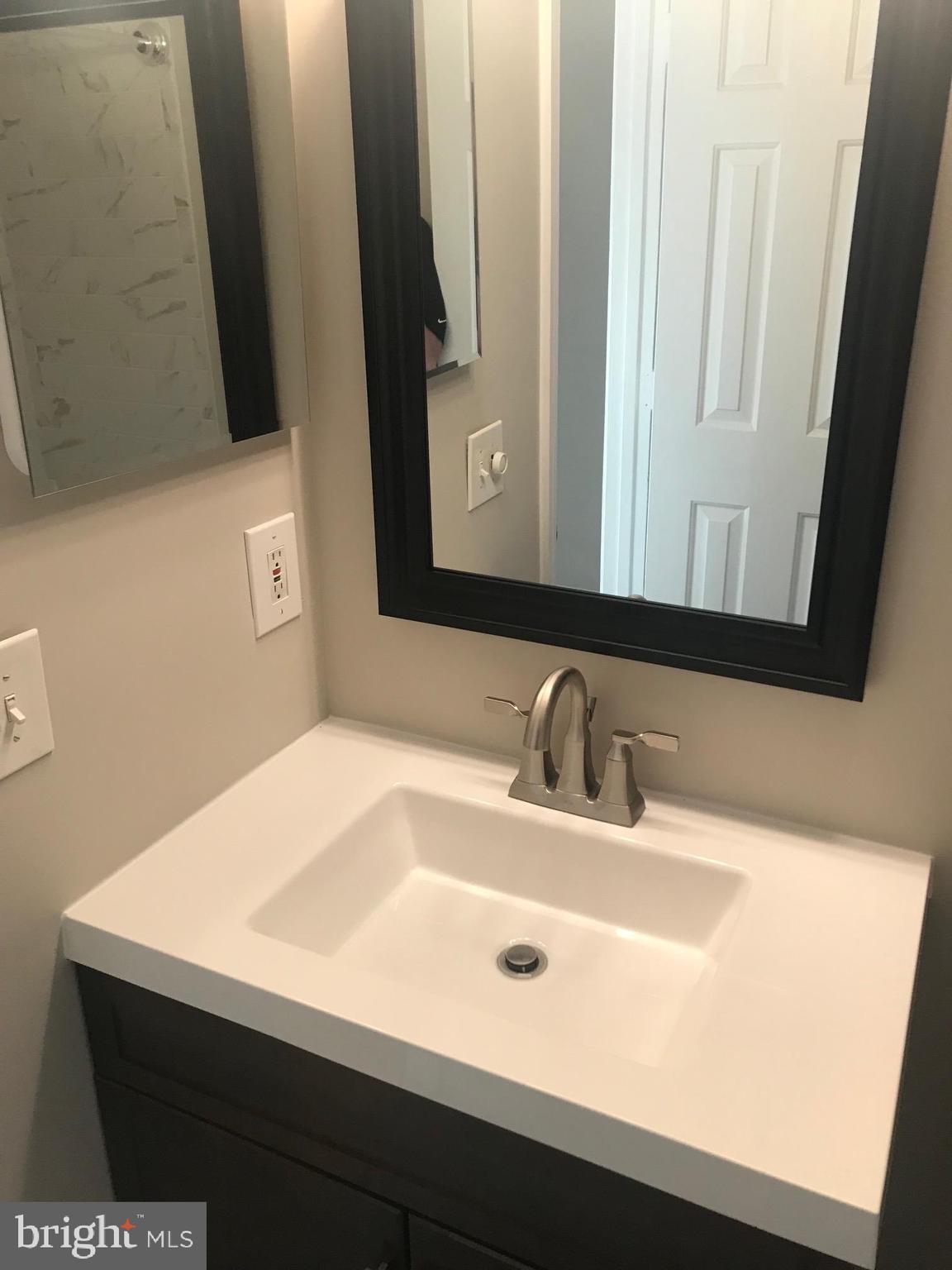 FOX CREEK - Residential Lease