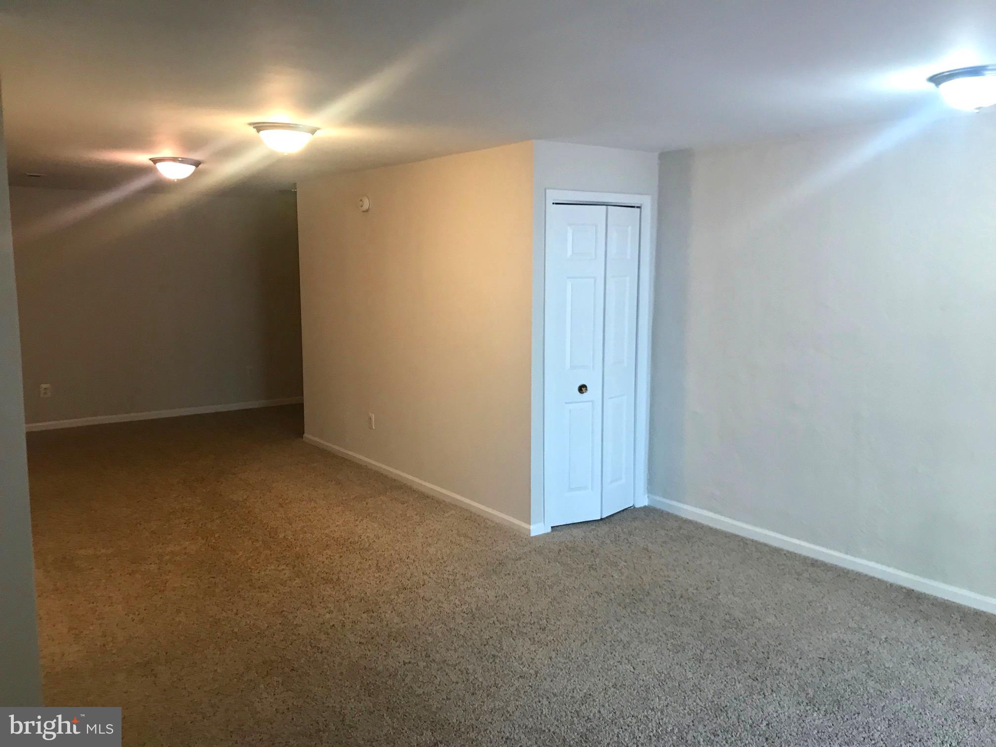 FOX CREEK - Residential Lease