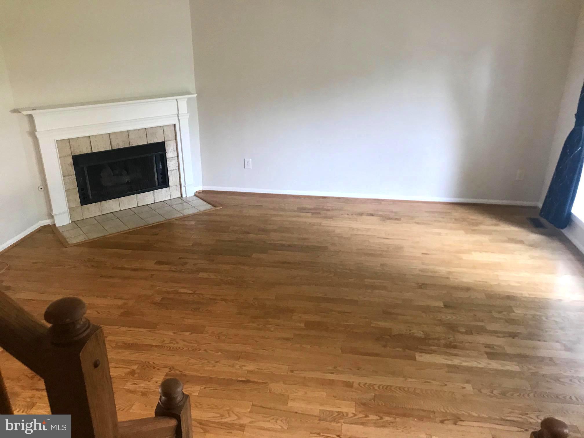 FOX CREEK - Residential Lease