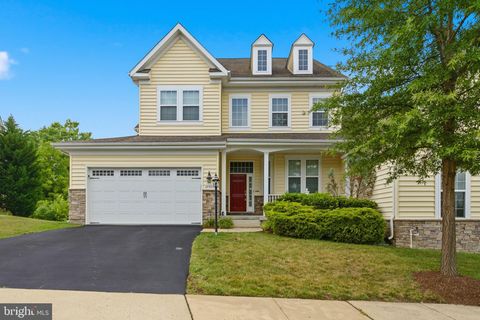 Townhouse For Rent - 20920 Ashburn Heights Drive<br/> ASHBURN, VA 20148
