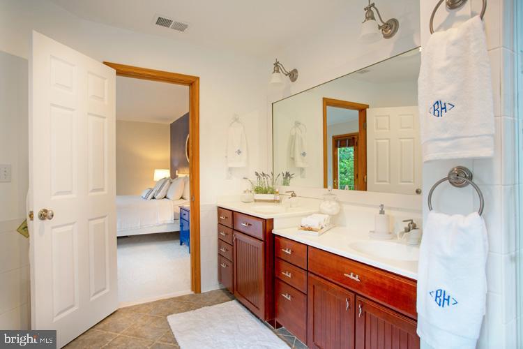 ANNAPOLIS - Residential