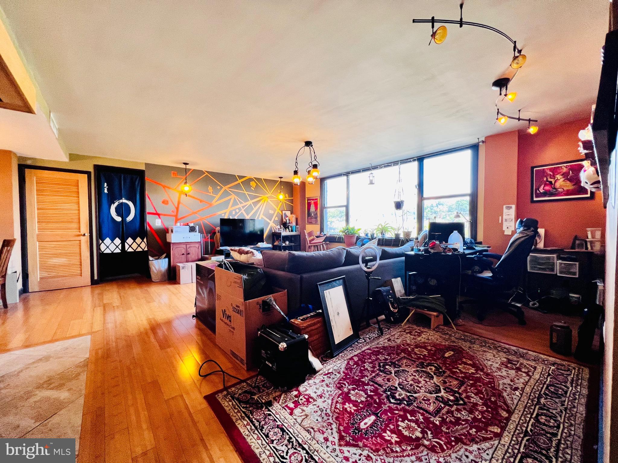 FORTY SIX HUNDRED - Residential Lease