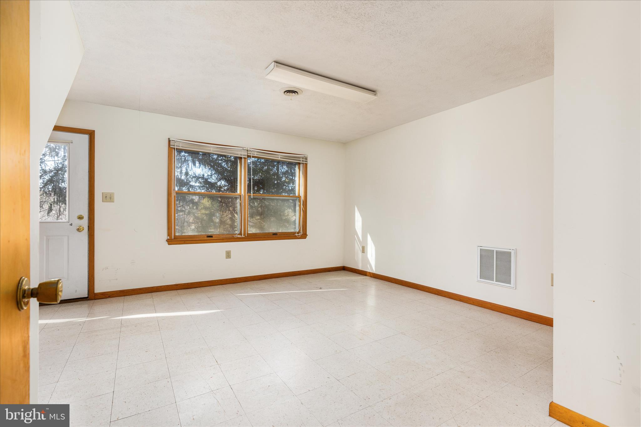 SHRUM AND HELSLEY - Residential