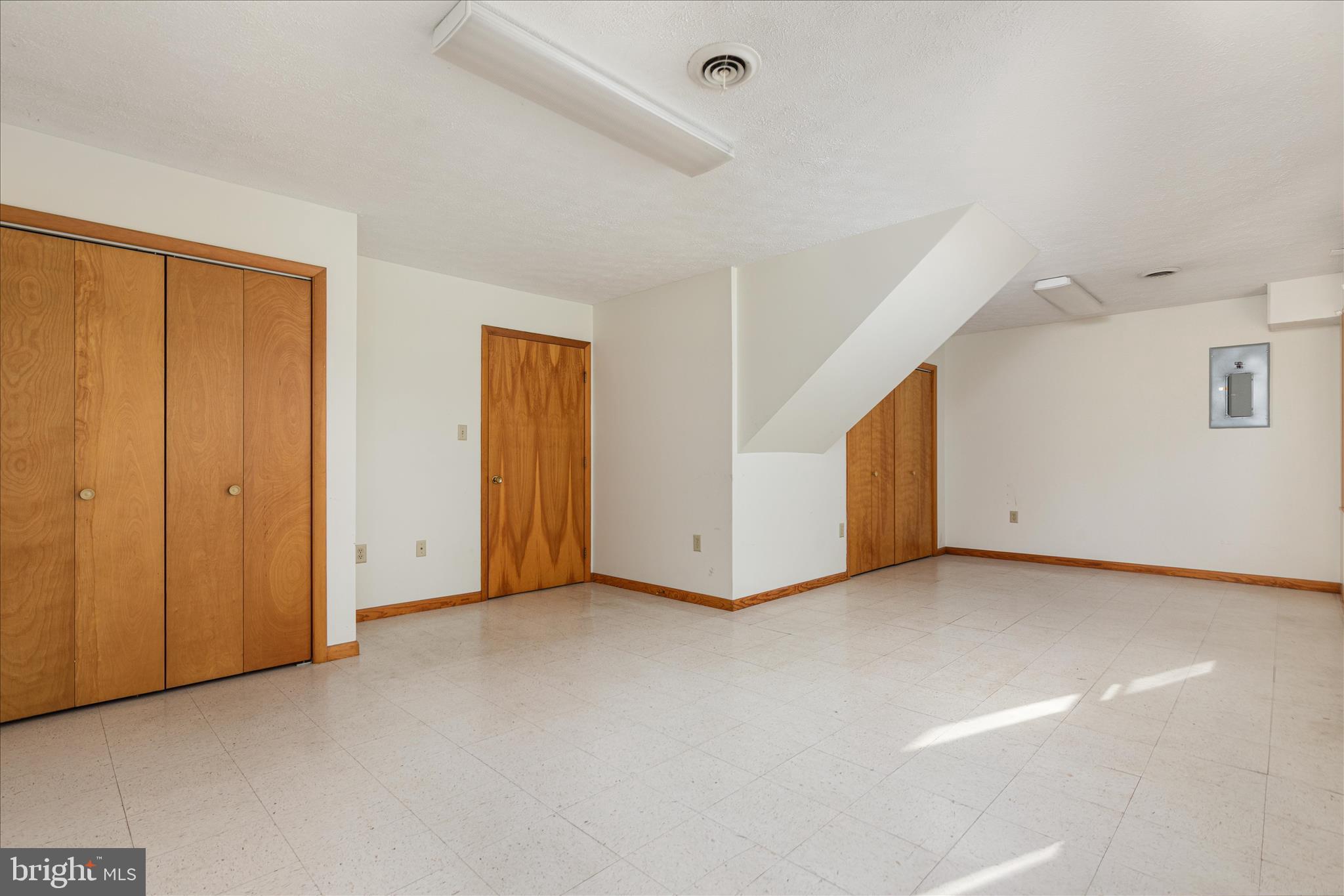 SHRUM AND HELSLEY - Residential