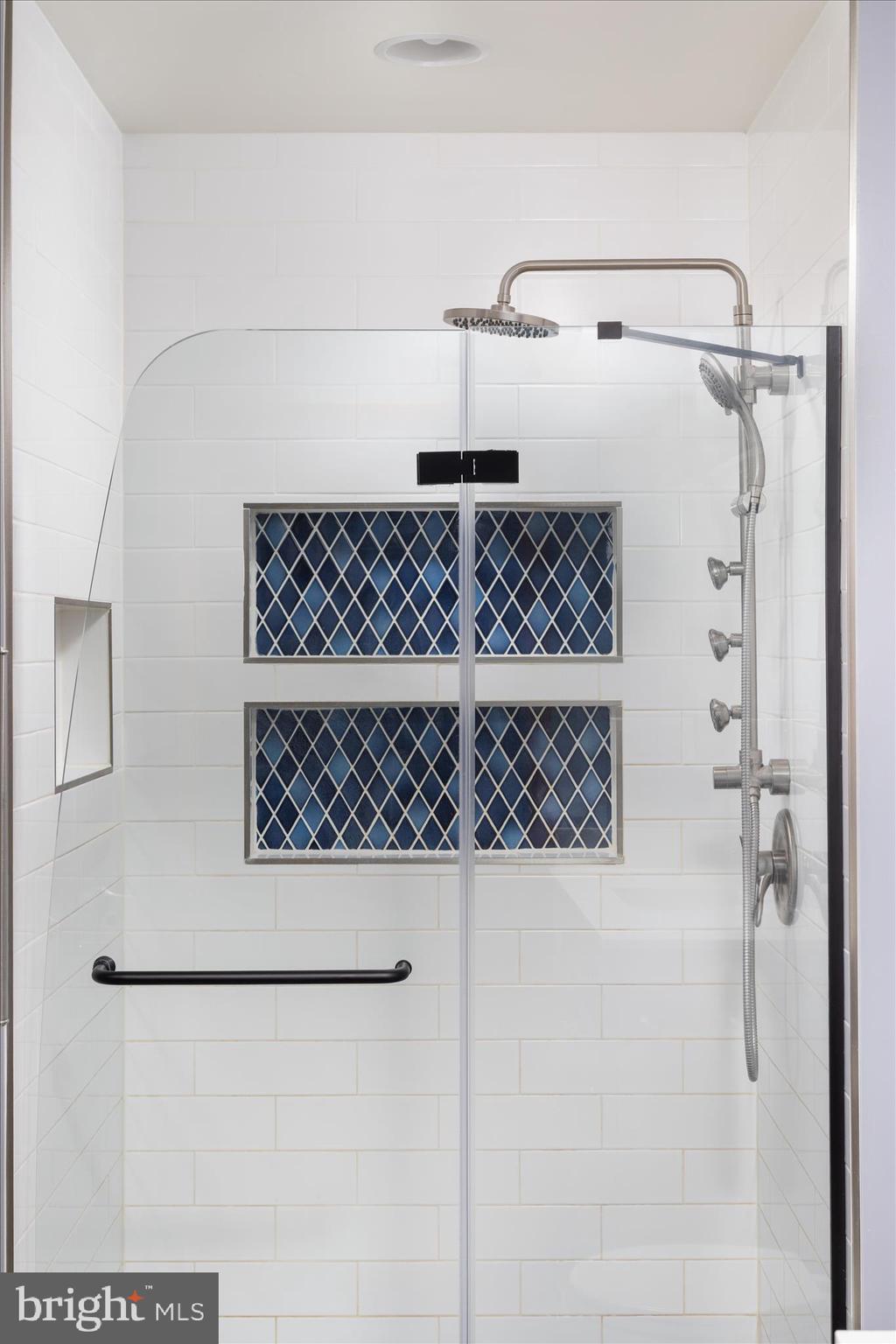 SHRUM AND HELSLEY - Residential