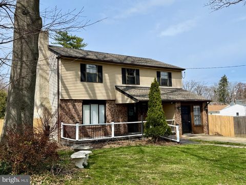 Homes For Sale - 988 Baxter Avenue<br/> BENSALEM, PA 19020