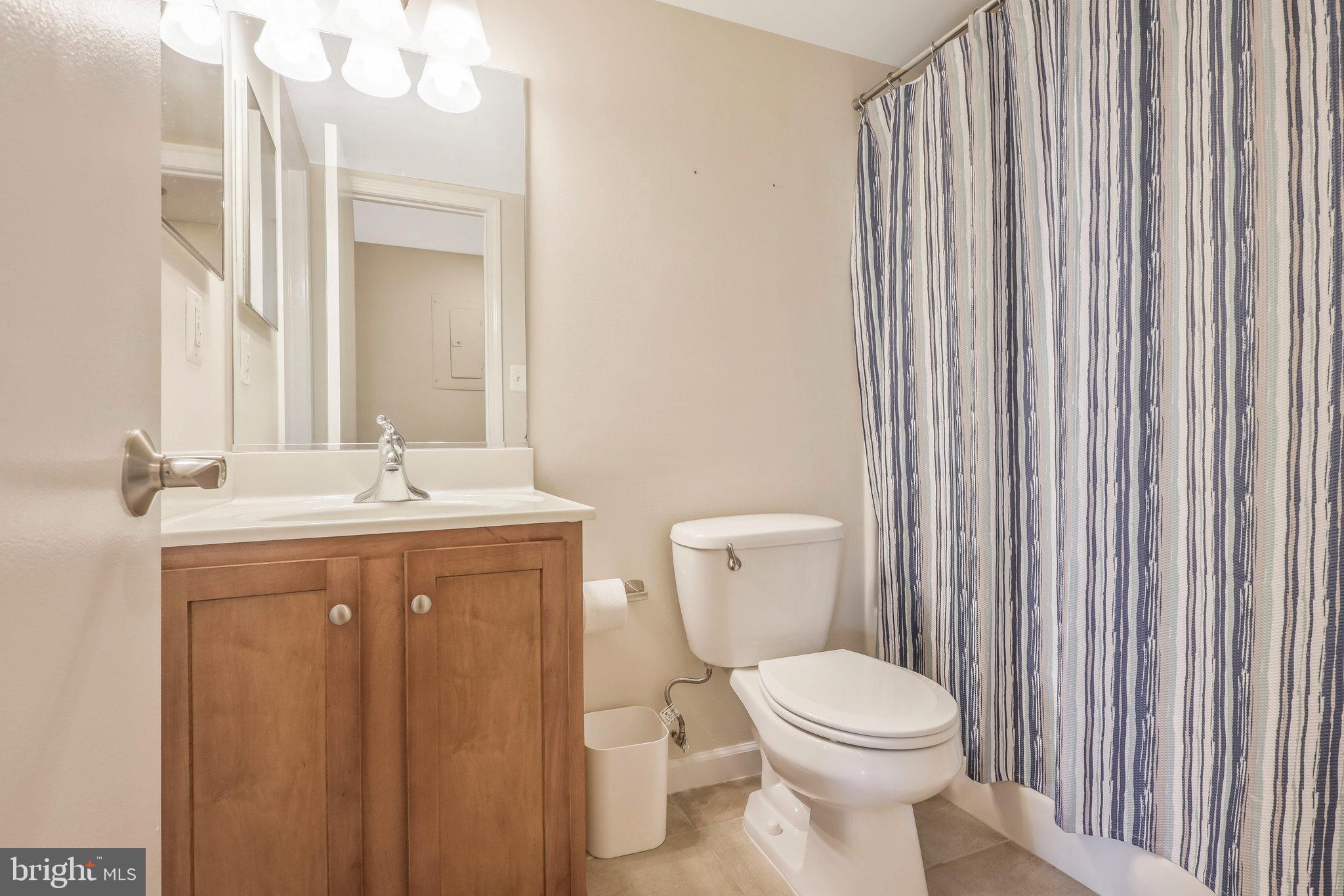 EASTVIEW AT BALLSTON METRO - Residential Lease