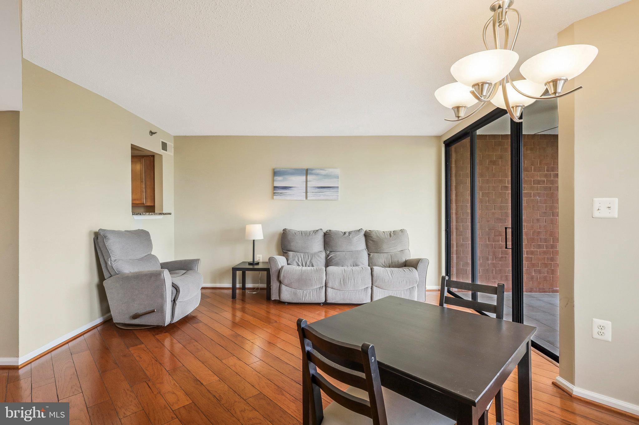 EASTVIEW AT BALLSTON METRO - Residential Lease