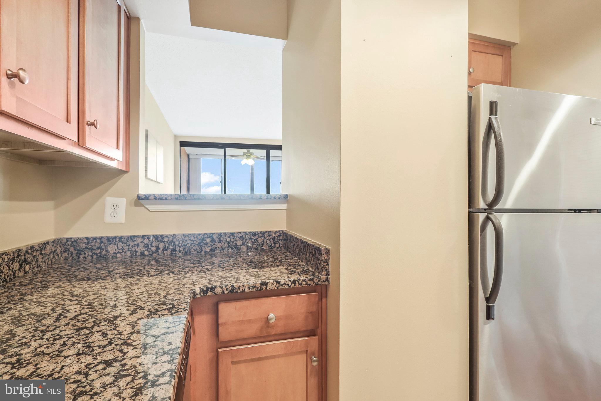 EASTVIEW AT BALLSTON METRO - Residential Lease