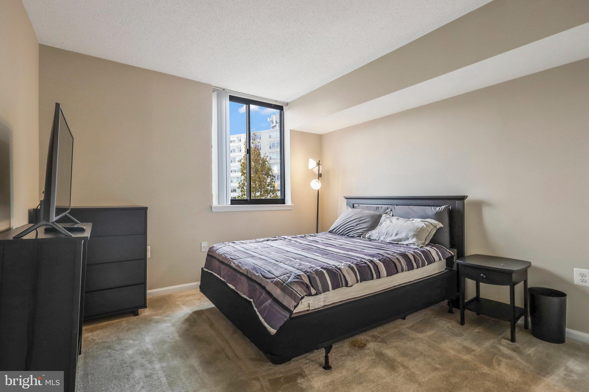 EASTVIEW AT BALLSTON METRO - Residential Lease