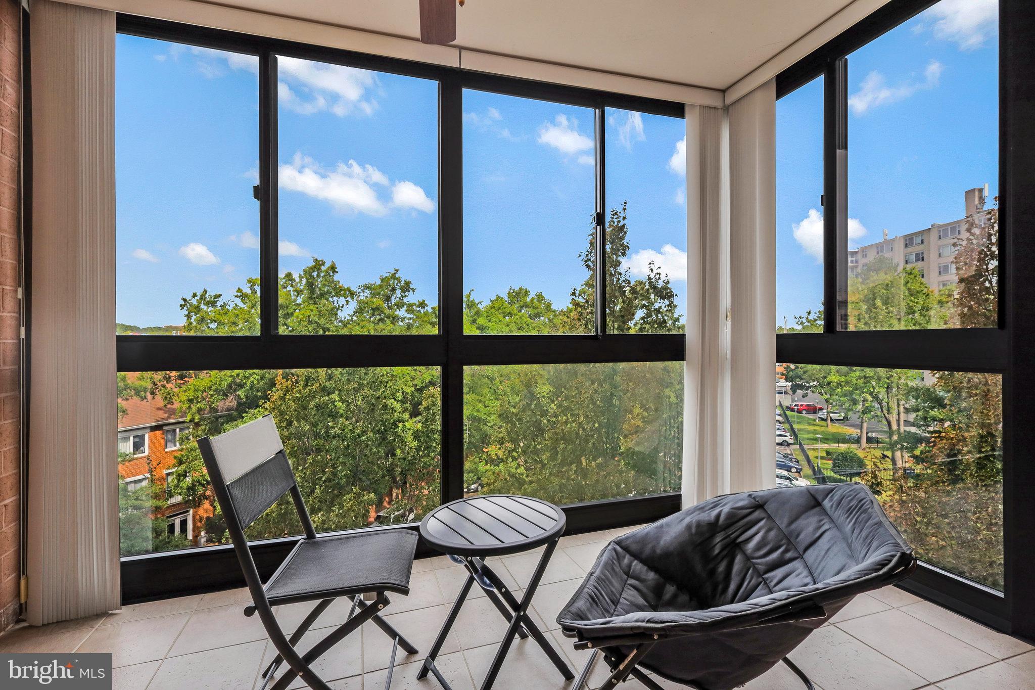 EASTVIEW AT BALLSTON METRO - Residential Lease