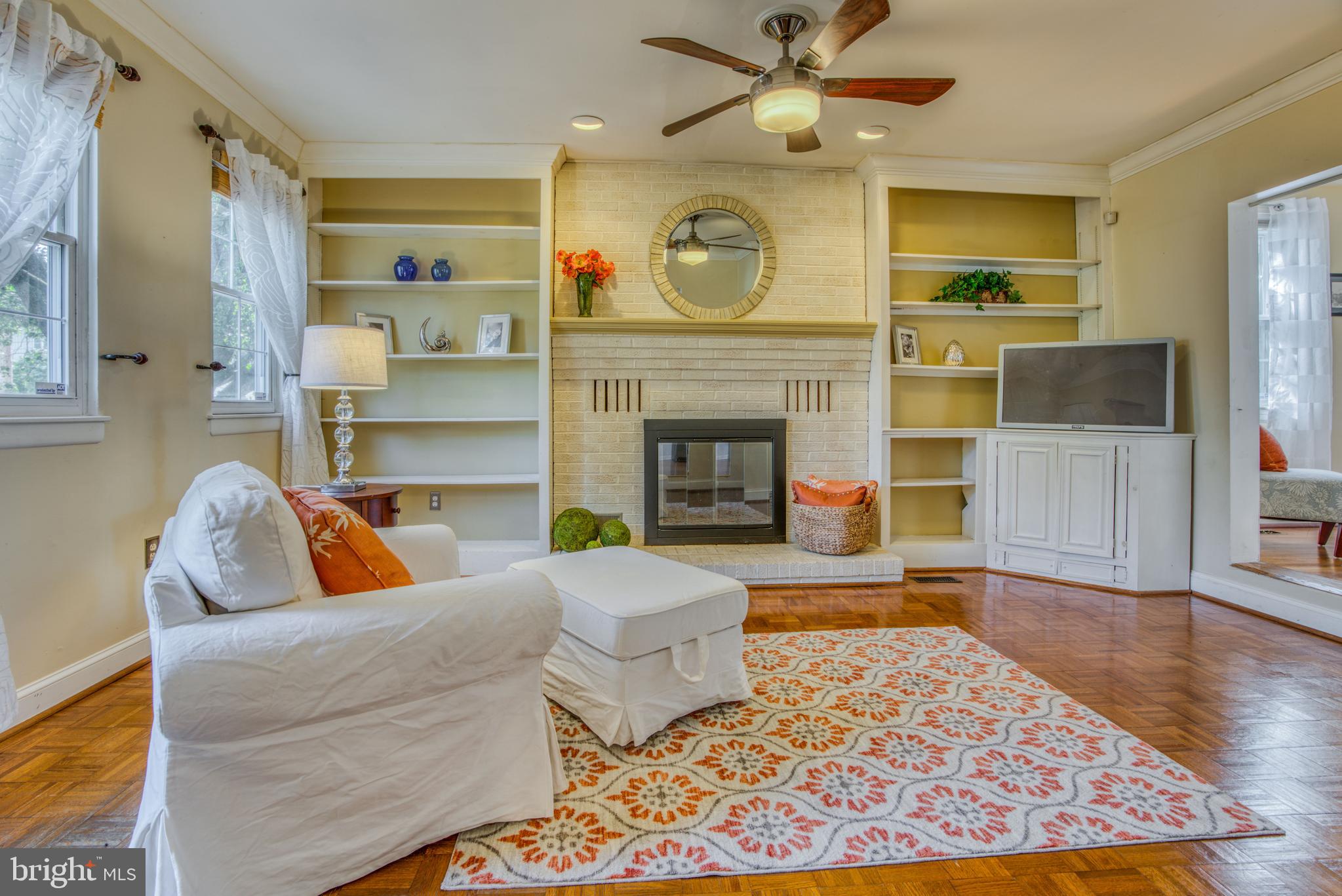 PARKVILLE - Residential