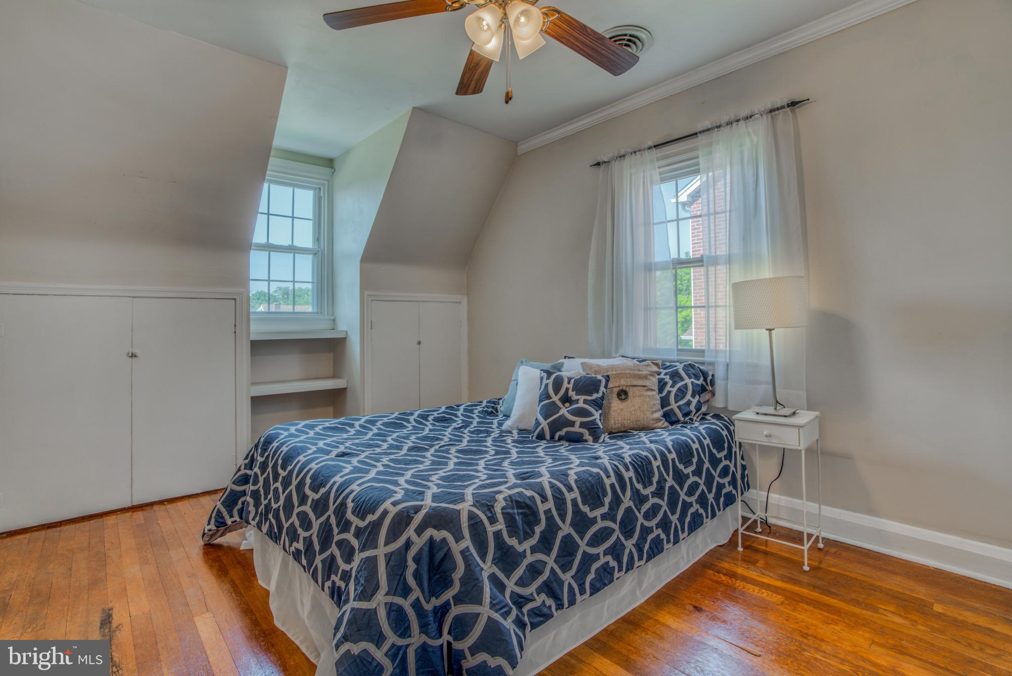 PARKVILLE - Residential