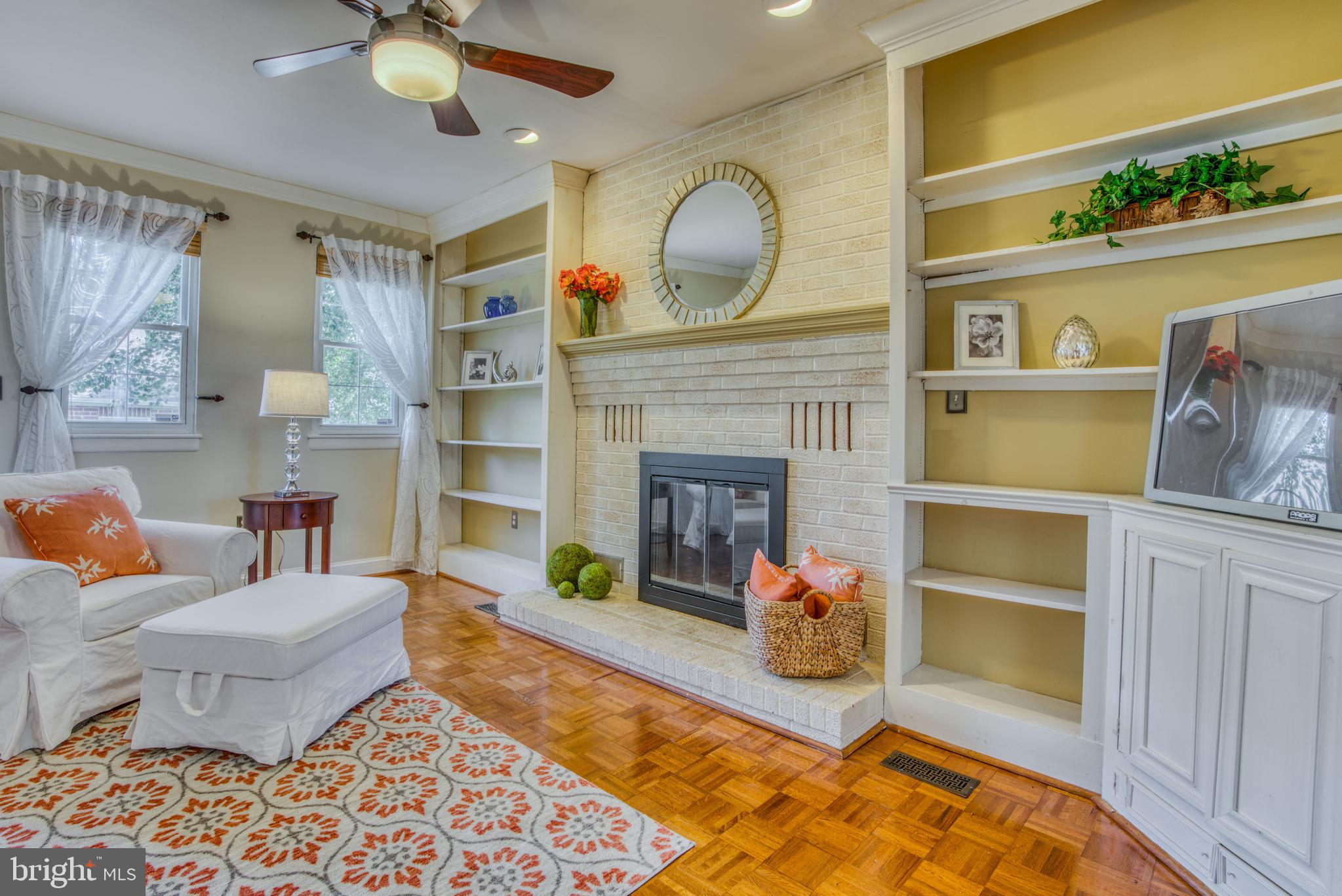 PARKVILLE - Residential