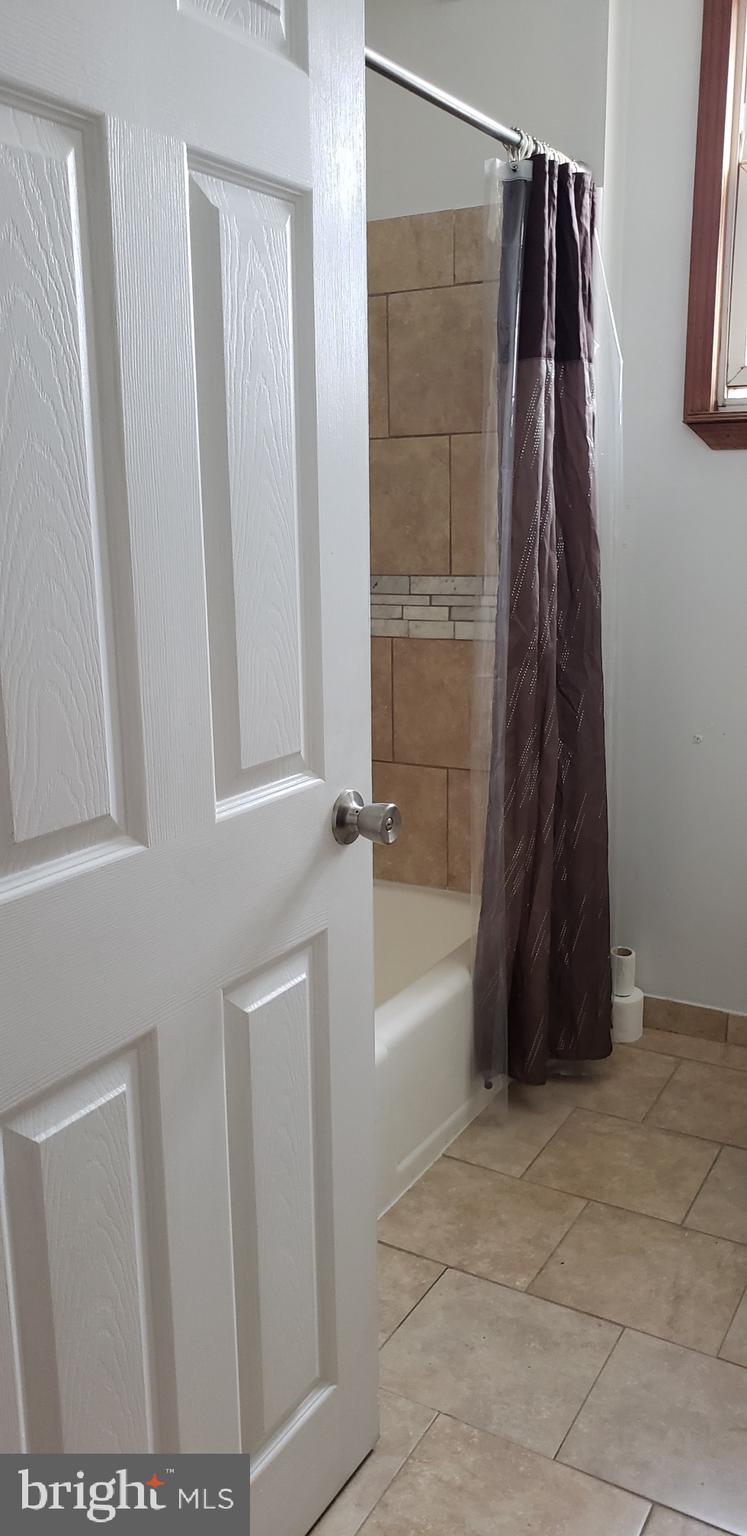 KENSINGTON - Residential