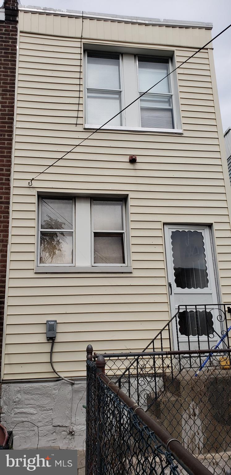 KENSINGTON - Residential