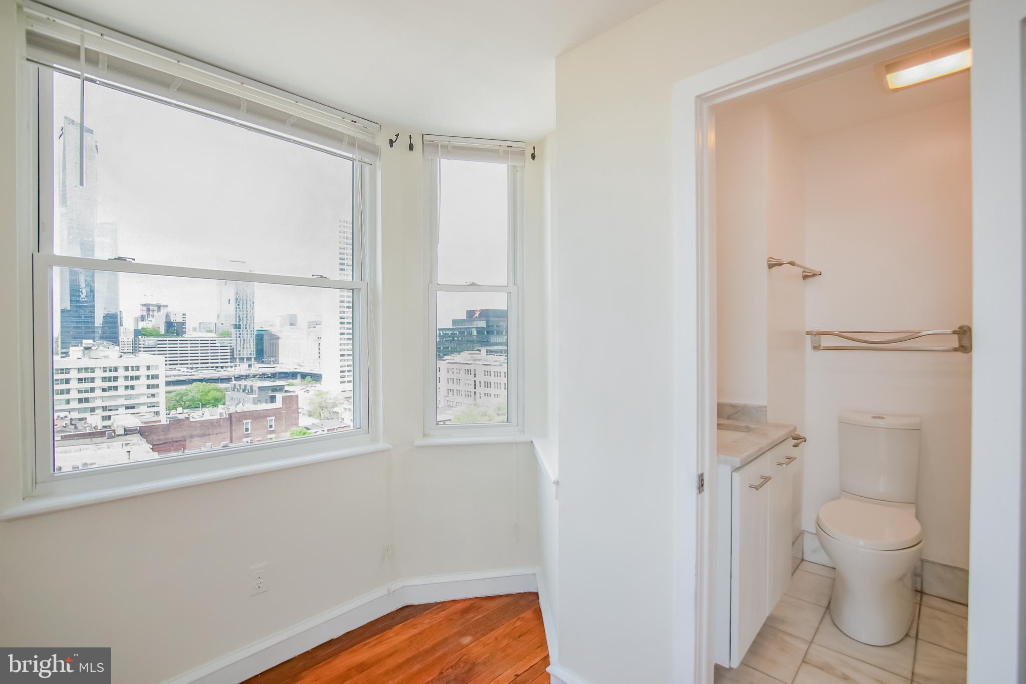 RITTENHOUSE SQUARE - Residential Lease