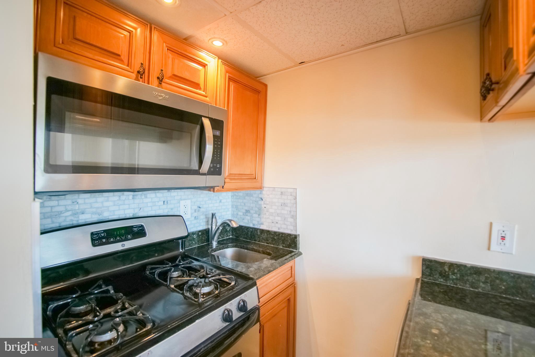 RITTENHOUSE SQUARE - Residential Lease