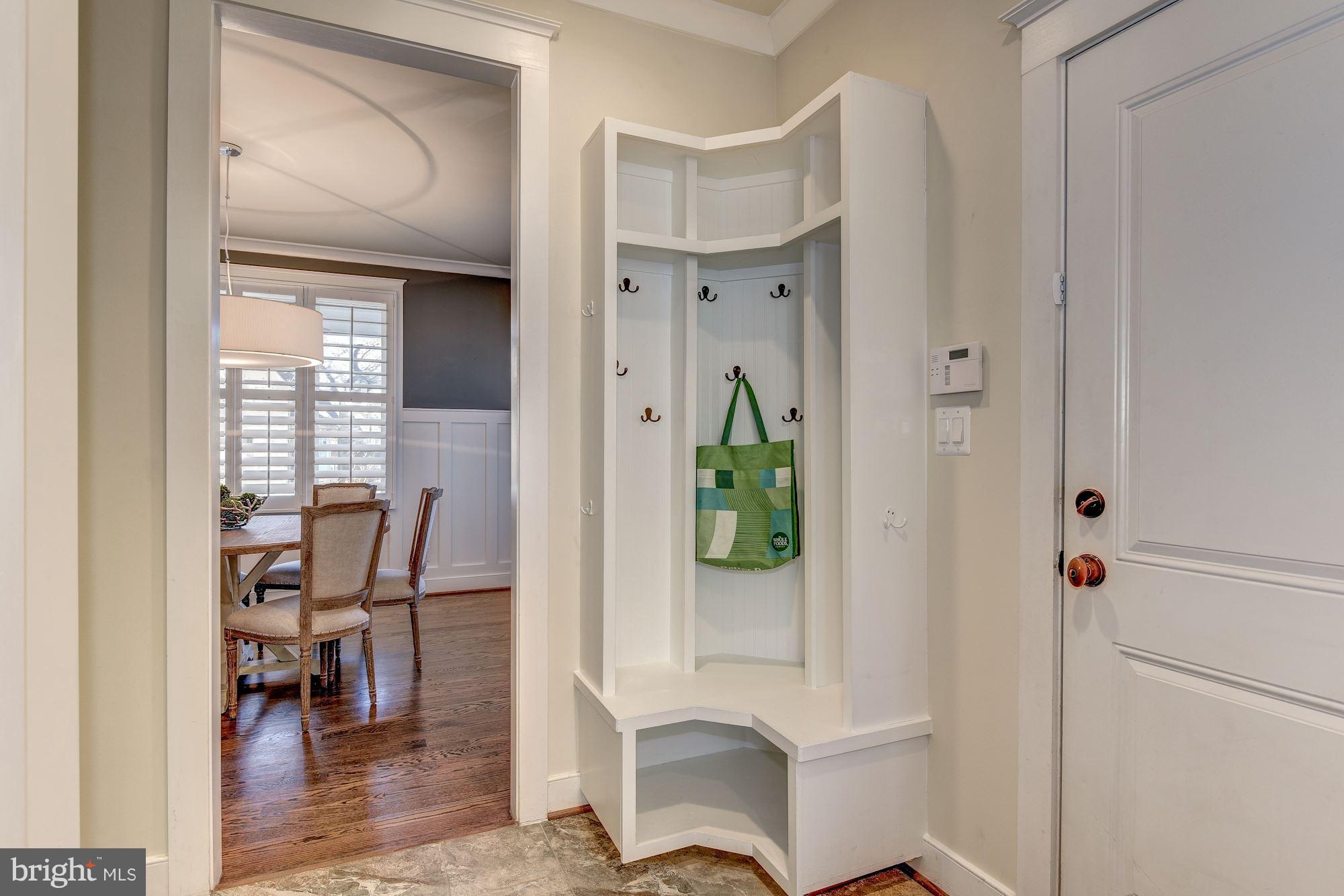 HILLWOOD - Residential